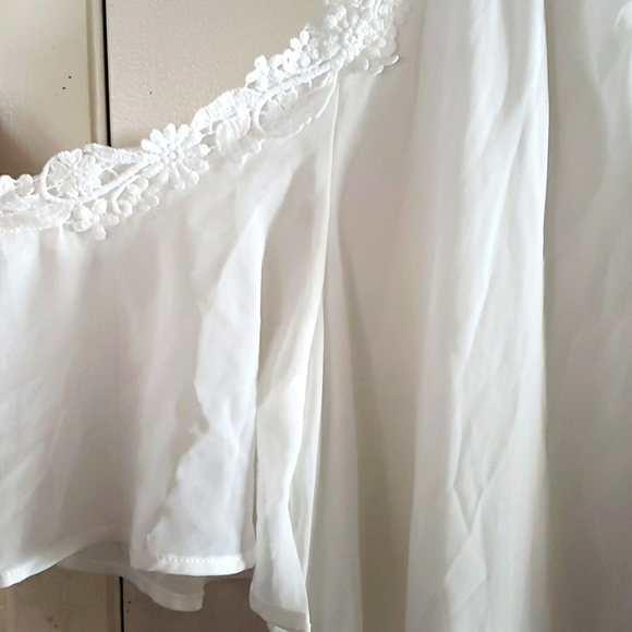 Roiii Bright White Chiffon Cold Shoulder Dress with Embroidered Trim Size 2XL - Picture 6 of 11